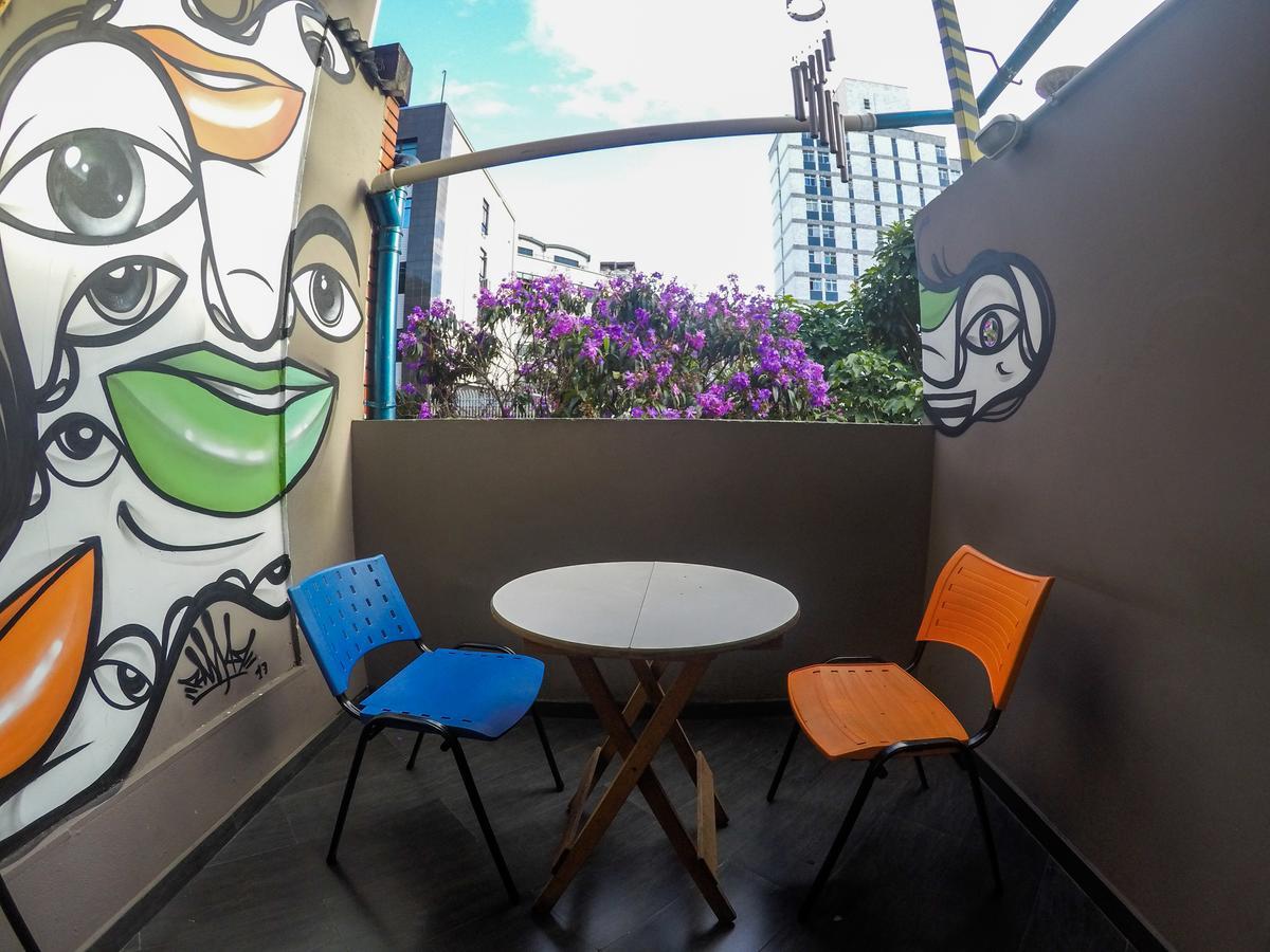 Hostel Savassi 贝洛哈里桑塔 外观 照片